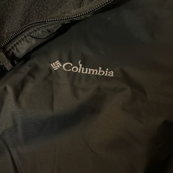 Black Columbia Jacket Size Youth XL (18/20) - Picture 5 of 5